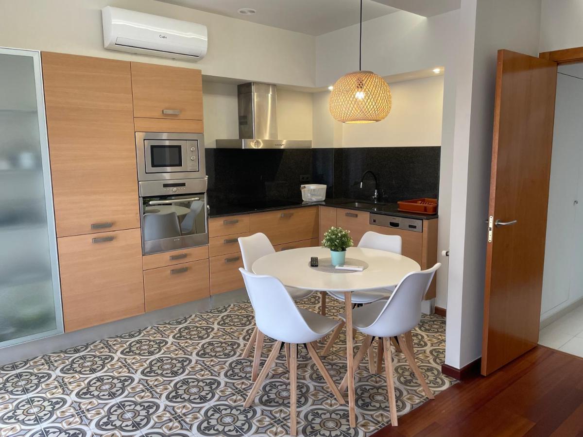 Mona Apartamento L' Escala Exterior foto
