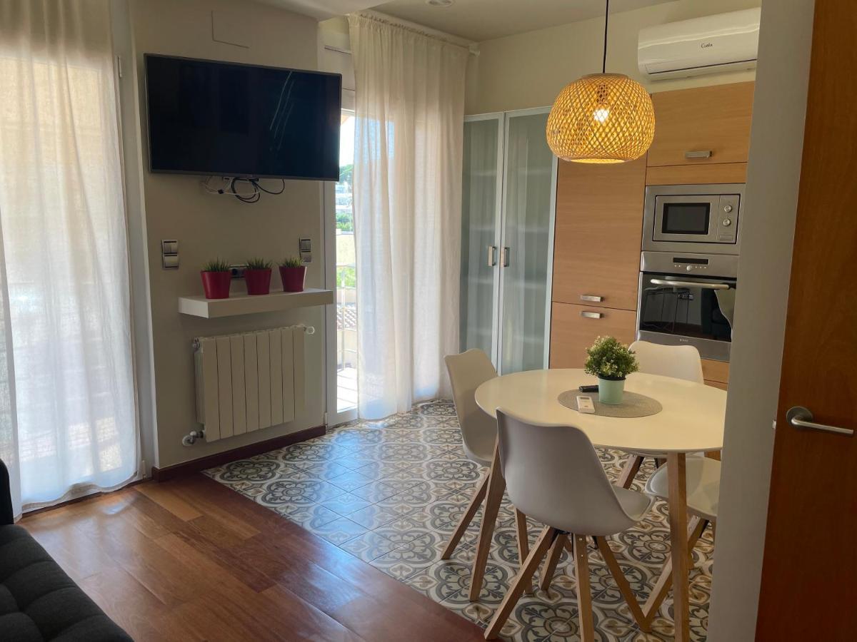 Mona Apartamento L' Escala Exterior foto
